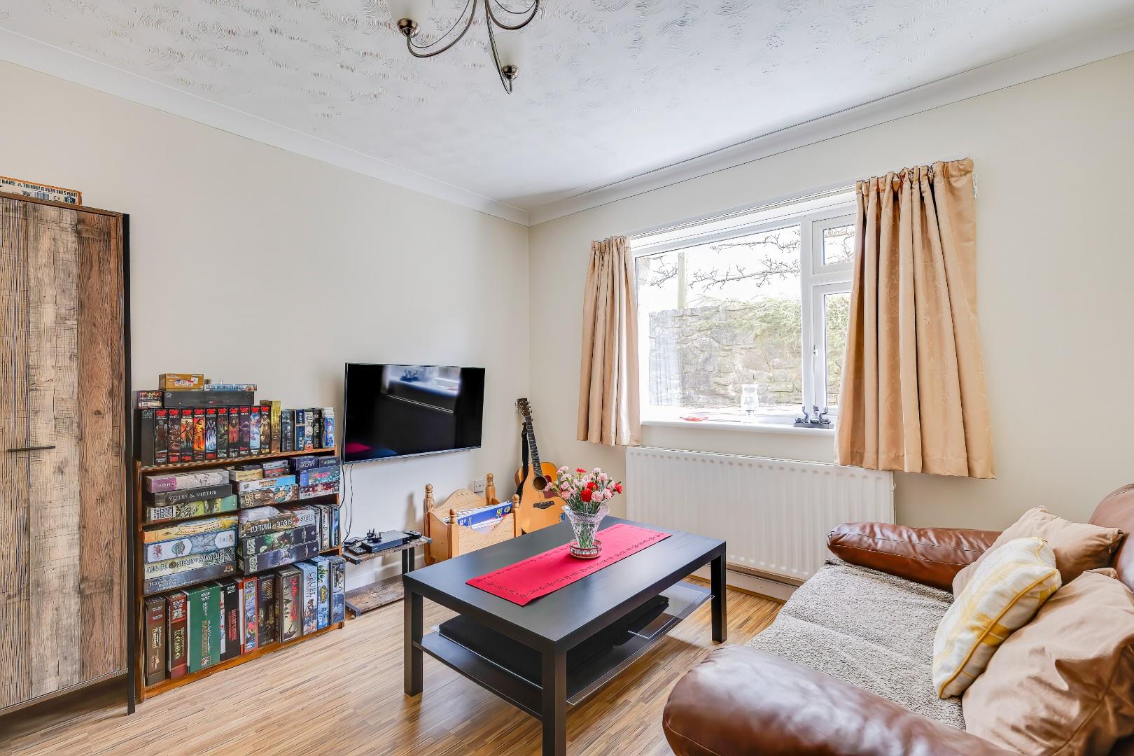 The Rhiw, Graig Penllyn, Nr Cowbridge, Vale of Glamorgan, CF71 7RS